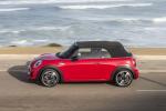 Mini Cooper S Cabrio JCW Package 2015 года (UK)